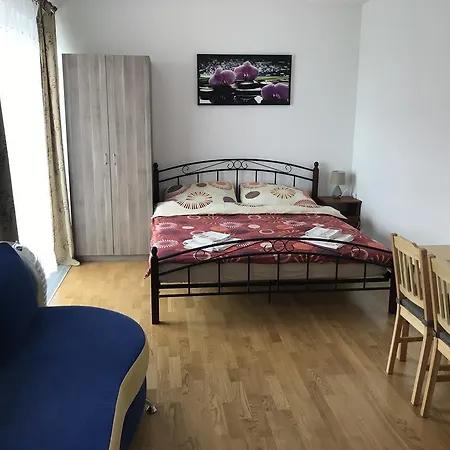 Glory Apartment